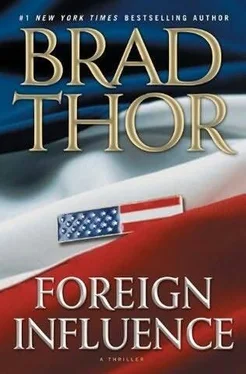 Brad Thor Foreign Influence обложка книги