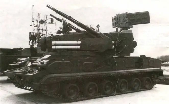 Тунгуска на авиасалоне в гЖуков ском Московская обл август 1992 года - фото 51