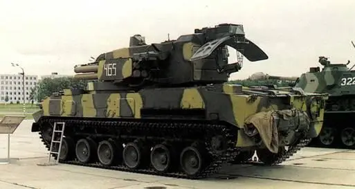 ЗРПК ПанцирьС1 на авиационной выставке в гЖуковском август 1995 года Фото - фото 70