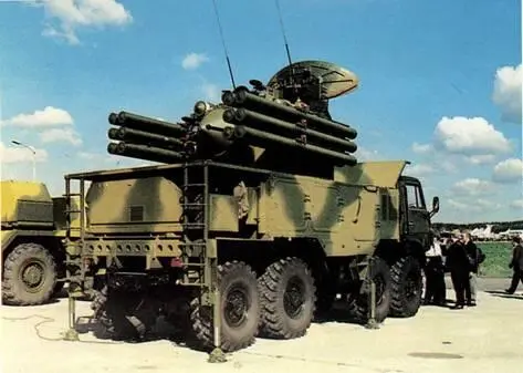 ЗРПК ПанцирьС1 на авиационной выставке в гЖуковском август 1995 года Фото - фото 71