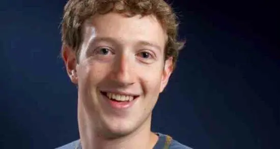 Марк Цукерберг В 2003 году нынешний гендиректор Facebook ещё не стал - фото 3