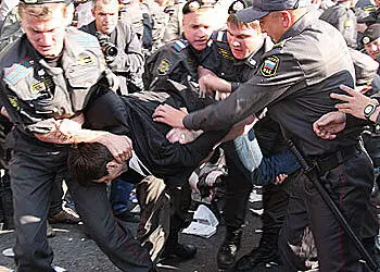 31 мая на Триумфальной площади прошла несанкционированная акция оппозиции - фото 3