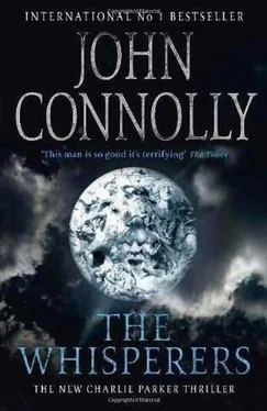 John Connolly The Whisperers обложка книги