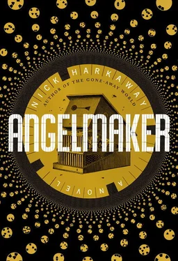 Ник Харкуэй Angelmaker обложка книги