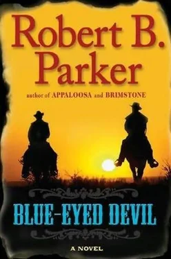 Robert Parker Blue-Eyed Devil обложка книги