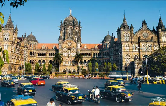 28 The Chhatrapati Shivaji train station in Mumbai It began its life as - фото 39