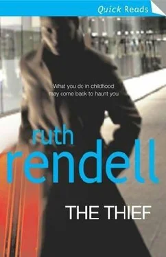 Ruth Rendell The Thief обложка книги