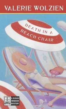 Valerie Wolzien Death in a Beach Chair обложка книги