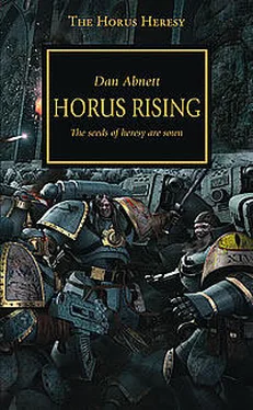 Dan Abnett The Horus Heresy: Horus Rising обложка книги