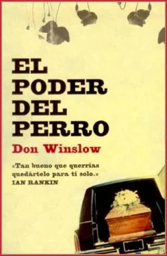 Don Winslow El poder del perro обложка книги