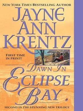 Jayne Krentz Dawn in Eclipse Bay обложка книги