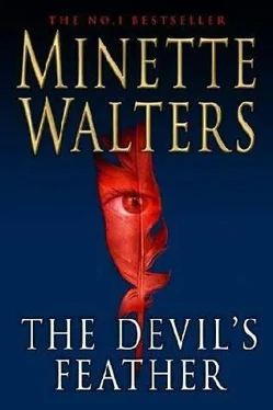 Minette Walters The Devil's Feather