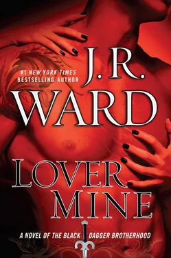 J.R. Ward Lover Mine обложка книги