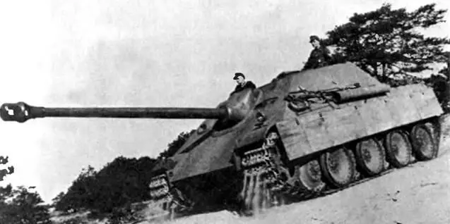 Прототип самоходной установки Ягдпантера во время испытаний зимой 1944 года - фото 173