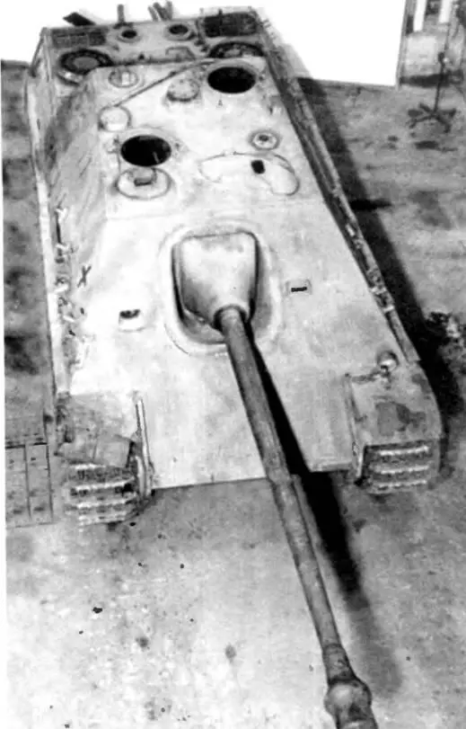 Ягдпантера на позиции в засаде Франция 1944 год 5 января 1943 года на - фото 177