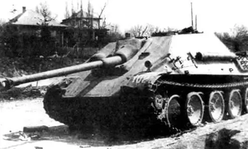 Ягдпантера подбитая в боях у озера Балатон Венгрия март 1945 года - фото 189