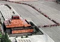 В 1924 89 годах мавзолей посетили свыше 100 млн человек не считая - фото 9