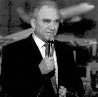 Петр Васильевич Балабуев родился 23 мая 1931 г на хуторе Валу иск Луганской - фото 83