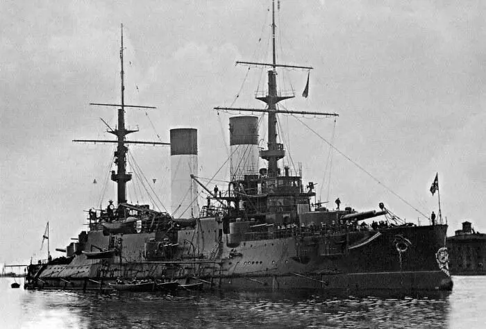 Броненосец Александр III на Кронштадтском рейде 1904 г Nossi Be 27 дек - фото 18