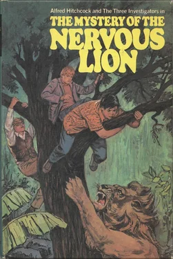 Ник Вест The Mystery of the Nervous Lion обложка книги