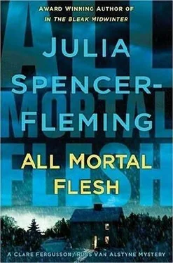 Julia Spencer-Fleming All Mortal Flesh обложка книги