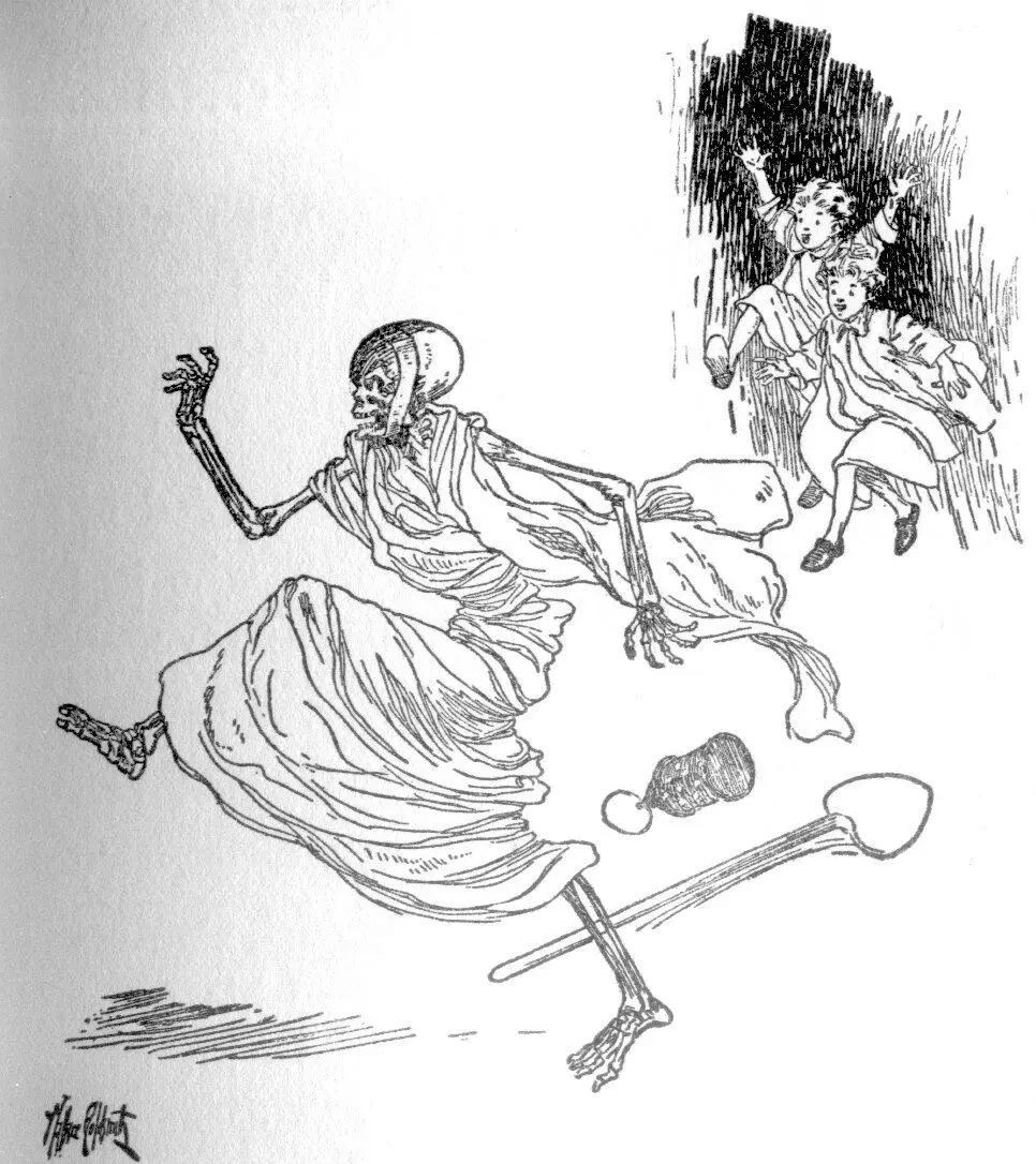 SUDDENLY THERE LEAPED OUT TWO FIGURES Seized with a panic which under the - фото 10