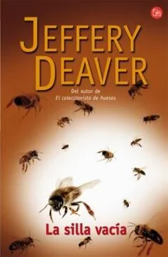 Jeffery Deaver La silla vacía обложка книги