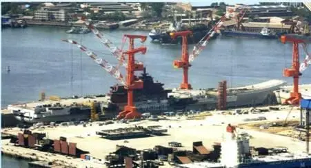 В конце того же года было утверждено решение финансировать постройку трех - фото 75