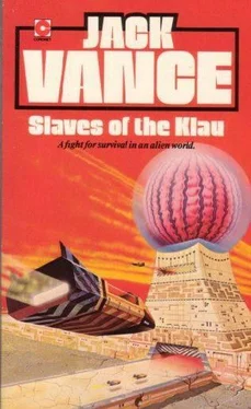 Jack Vance Slaves of The Klau обложка книги