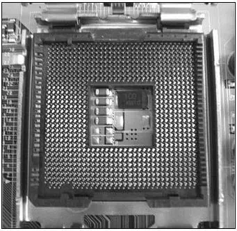 Рис 26 Разъем lga 775 Сначала для нового сокета был заявлен процессор - фото 11