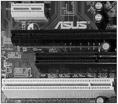 Рис 32 Слоты расширения PCI PCI Express 1x PCI Express 4x А как же - фото 19