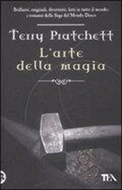 Terry Pratchett L’arte della magia обложка книги