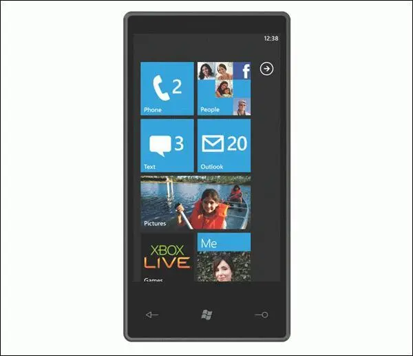 Главный рабочий экран Windows Phone 7 Series представляет собой систему - фото 10