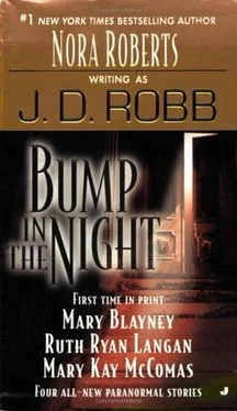 J. Robb Bump in The Night обложка книги