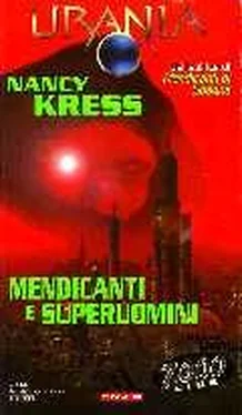 Nancy Kress Mendicanti e superuomini обложка книги