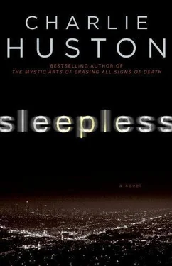 Charlie Huston Sleepless обложка книги