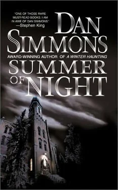 Dan Simmons Summer of Night обложка книги