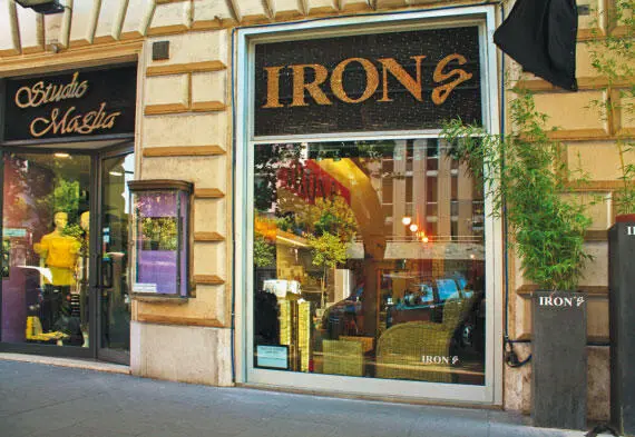 Бутик Iron G Все на той же улице Germanico абсолютно заслуживает визита - фото 82