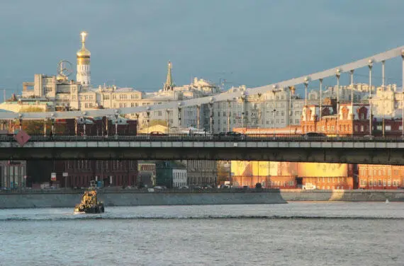 Крымский мост Сюжет фильма Простая сельская девушка храбрая и честная Катя - фото 48