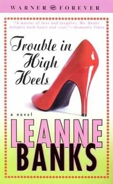 Leanne Banks Trouble in High Heels обложка книги