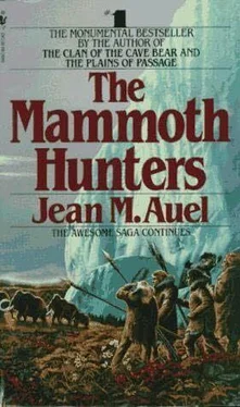 Jean Auel The Mammoth Hunters обложка книги