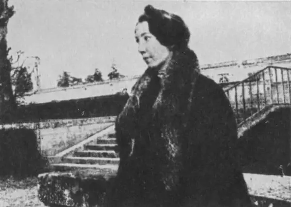 М В Сабашникова Версаль 1905 г Фото М Волошина М Волошин и М - фото 11