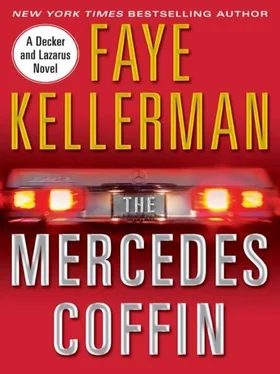 Faye Kellerman The Mercedes Coffin обложка книги