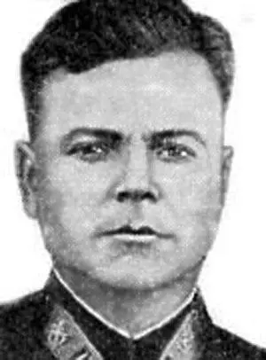 Летчики 18го ШАП ВВС Черноморского флота получившие в 1942 г звания Героев - фото 49