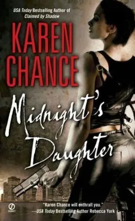 Midnights Daughter Dorina Basarab Dhampir series book 1 Karen Chance - фото 1