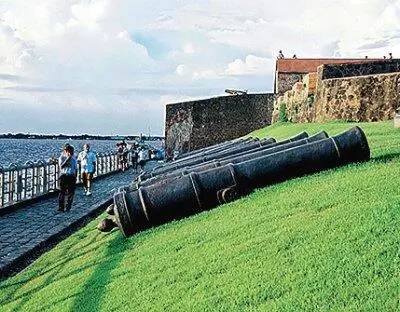Крепость Кастелу Церкви Базилика Назаре Basílica de Nazaré pça Justo - фото 130