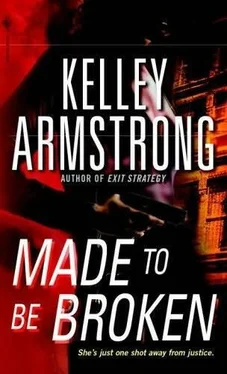 Kelley Armstrong Made to Be Broken обложка книги