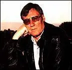 Jack Higgins was a soldier and then a teacher before becoming a fulltime - фото 2