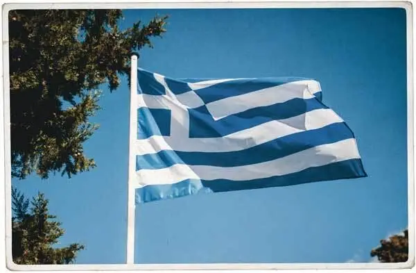 Oleg ZnamenskiyShutterstock Дождь лил такой что парад в тот год едва не - фото 71