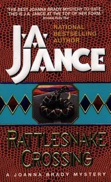 J. Jance Rattlesnake Crossing обложка книги